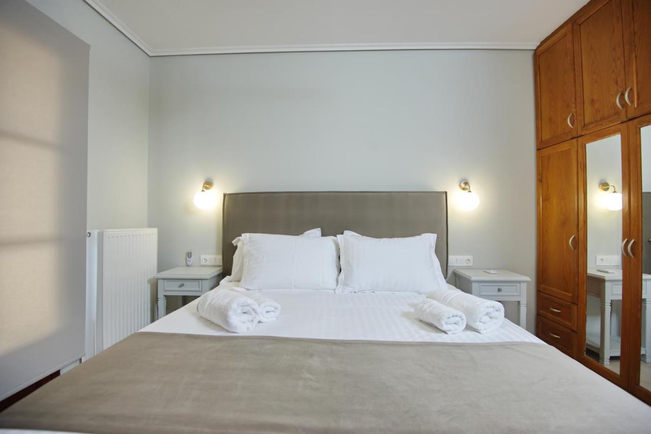 Elpida Apartments Votsi  Екстер'єр фото