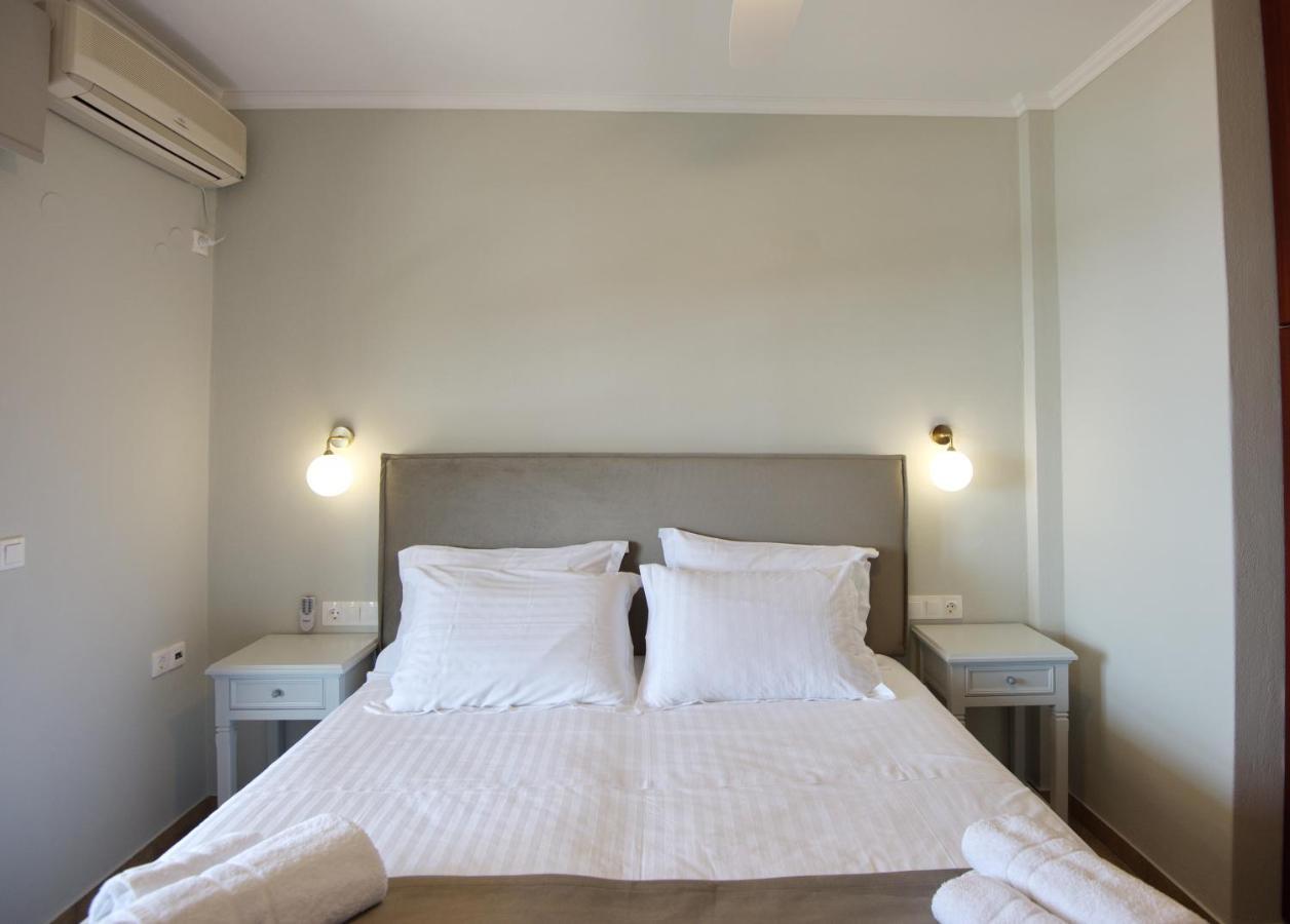 Elpida Apartments Votsi  Екстер'єр фото
